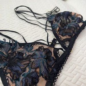 For love and lemons bra